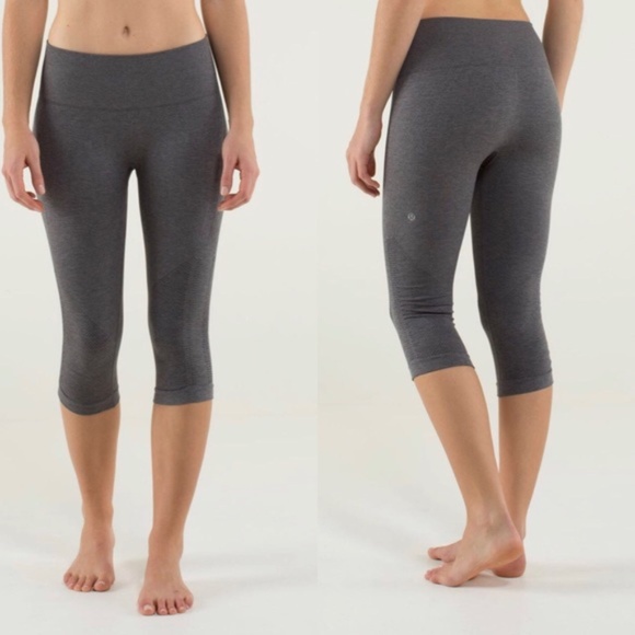 Lululemon Flow Crop II - Dark Grey - Picture 2 of 4
